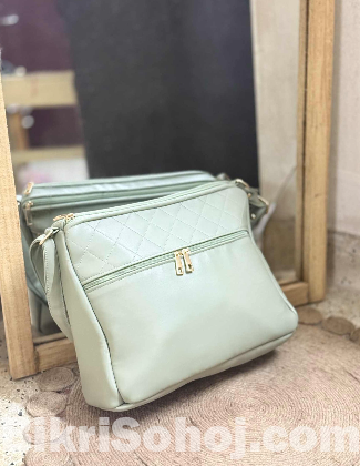 Ladies hand bag